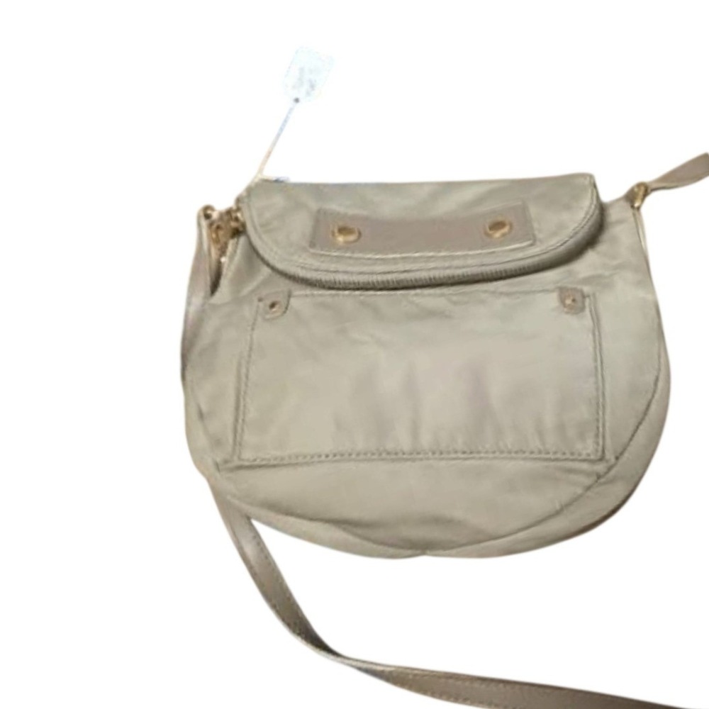 Marc by Marc Jacobs Nylon Crossbody Messenger Bag Taupe Gold Hardware‎ Preppy